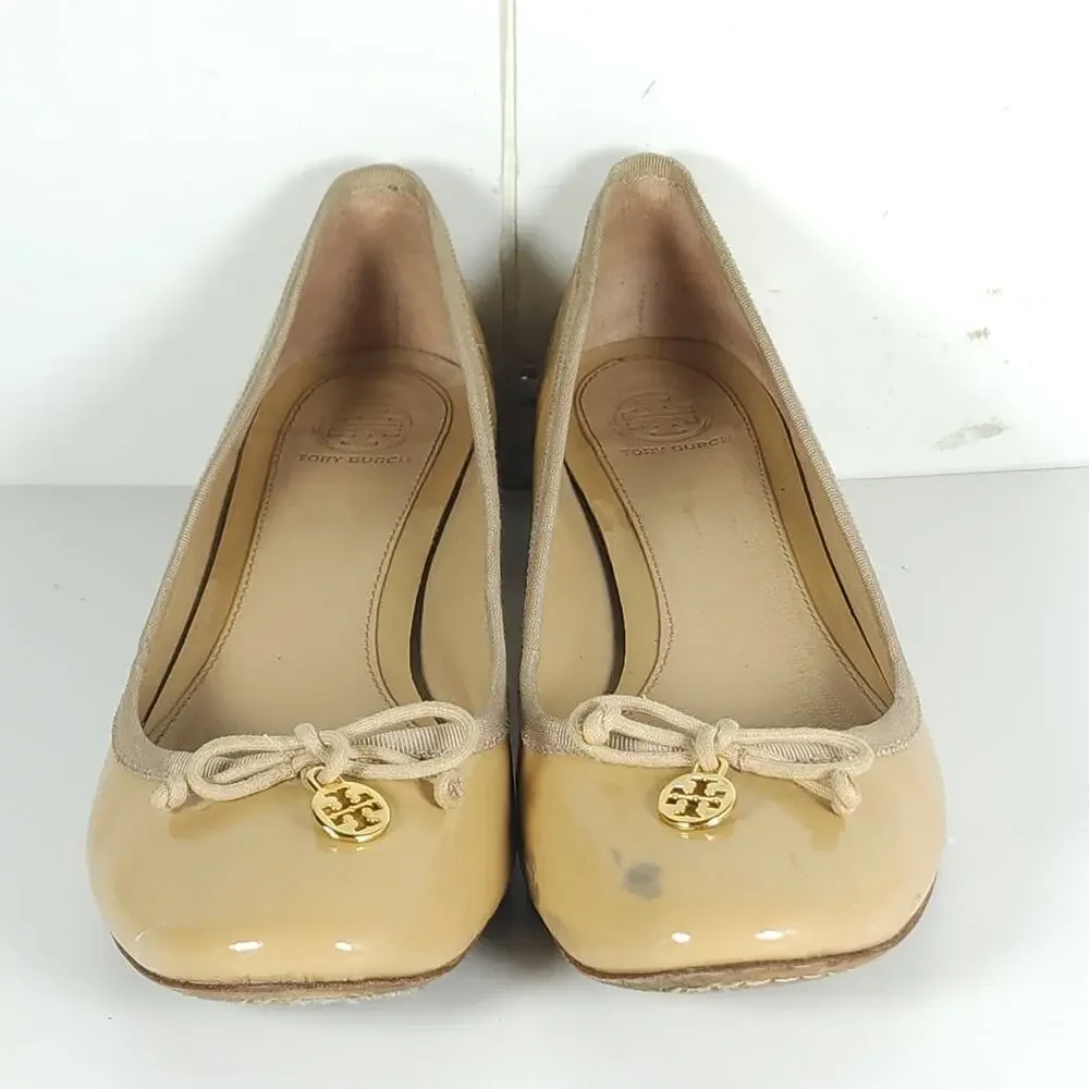 TORY BURCH Chelsea Women's US9M Nude Patent Leather Bow Charm Pumps Heels Shoes